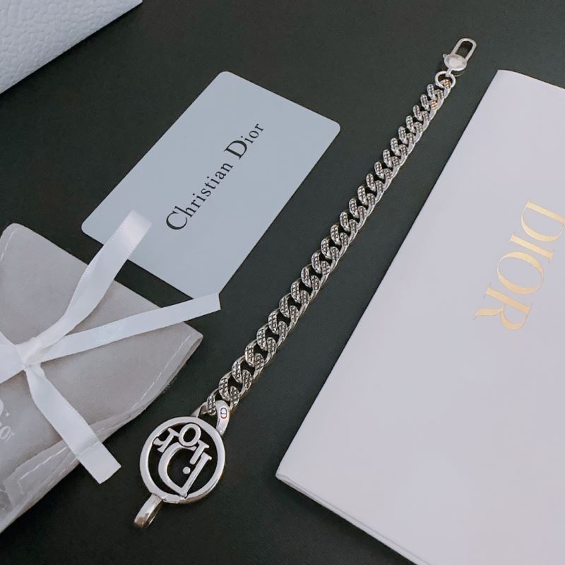 chr1st1an D10r bracelets